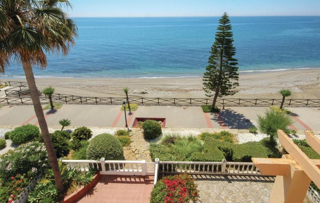 Penthouse On The Beachfront إِستيبونا المظهر الخارجي الصورة